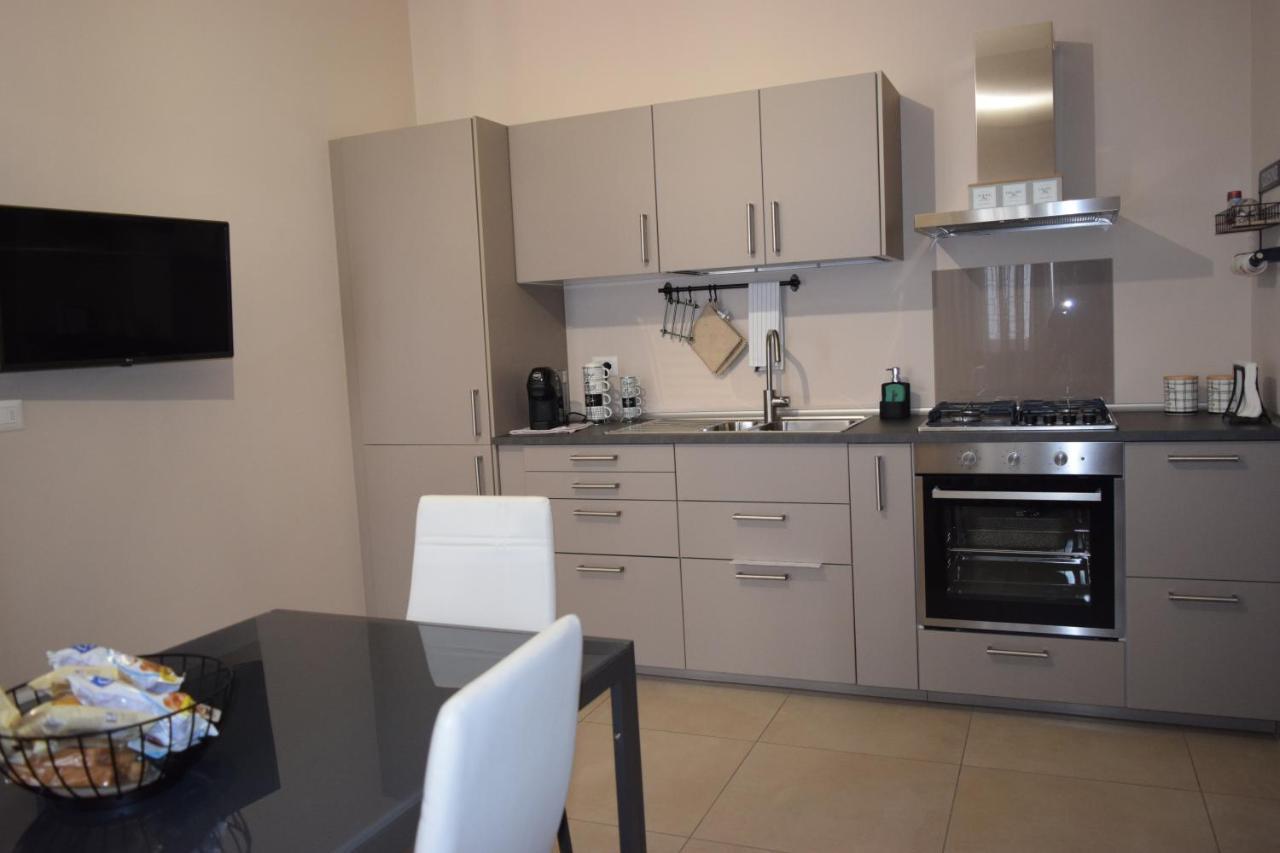 Casa Vacanze Lombardo Santa Teresa Di Riva Dış mekan fotoğraf