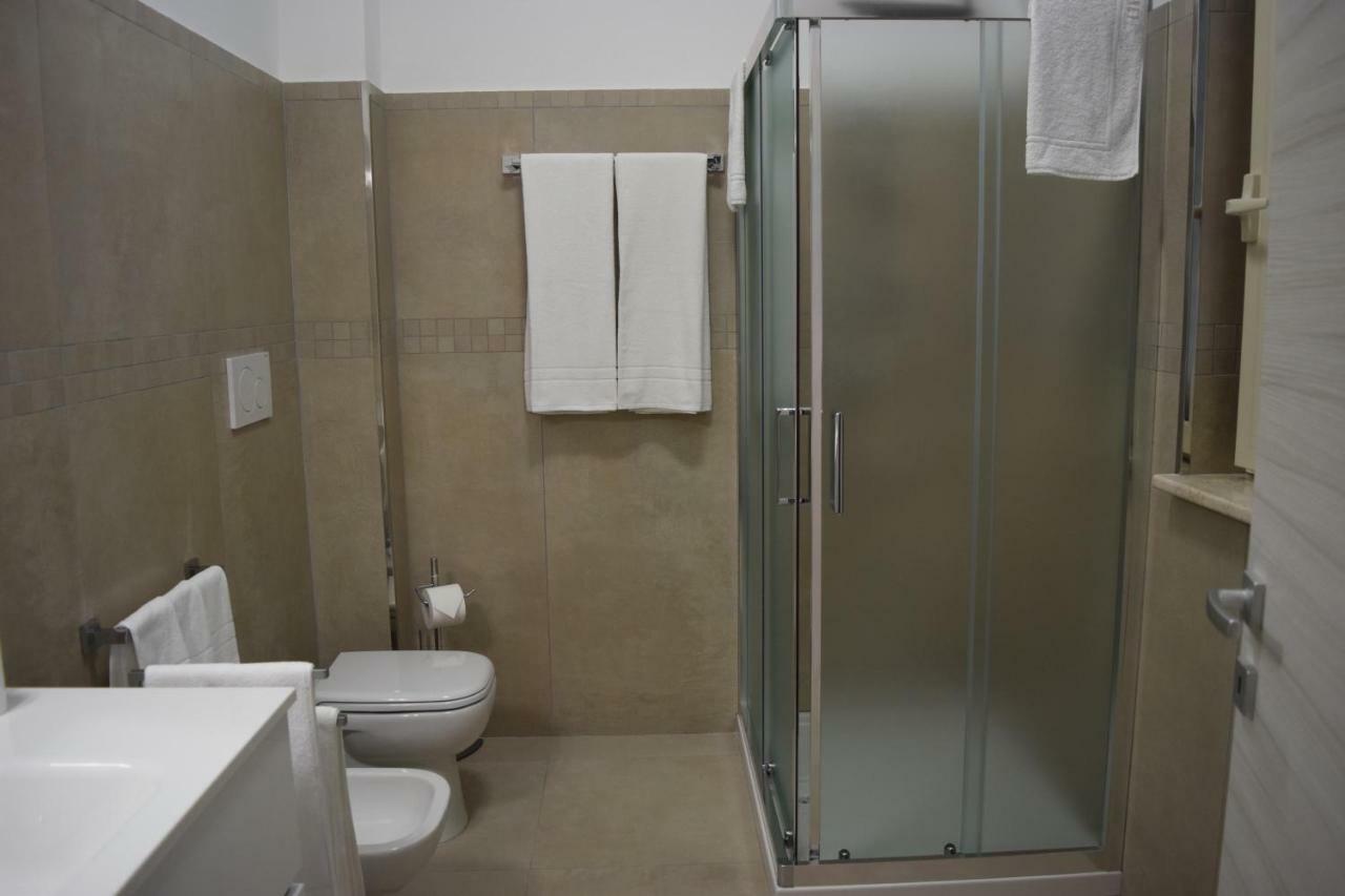 Casa Vacanze Lombardo Santa Teresa Di Riva Dış mekan fotoğraf